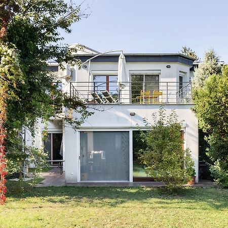 Maharaja Mountain Palace With Free Privat Parking And Garden Budapest Exteriör bild