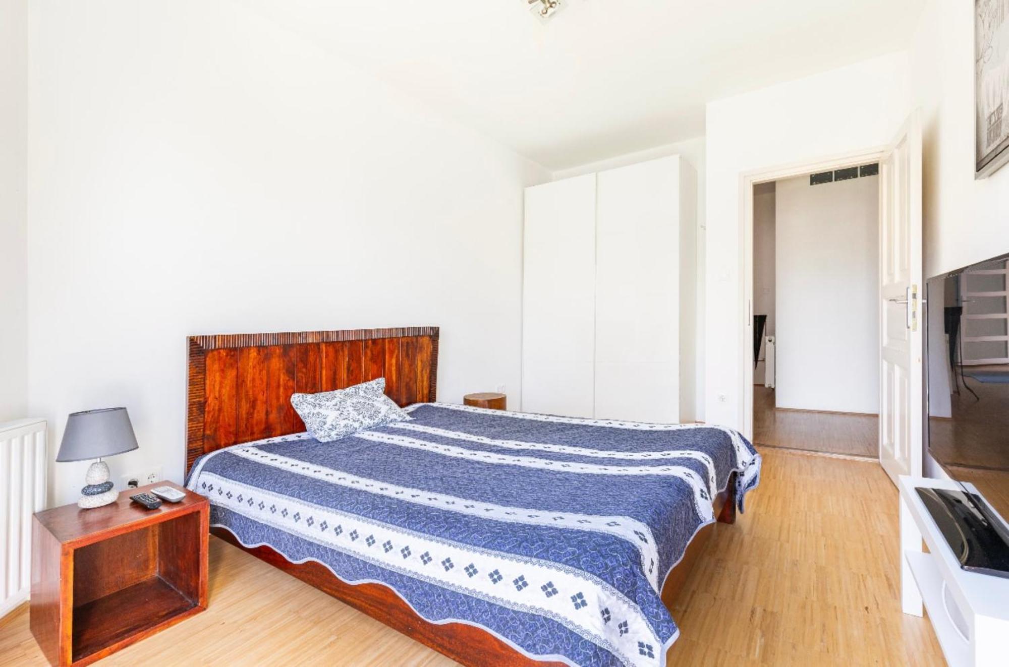 Maharaja Mountain Palace With Free Privat Parking And Garden Budapest Exteriör bild